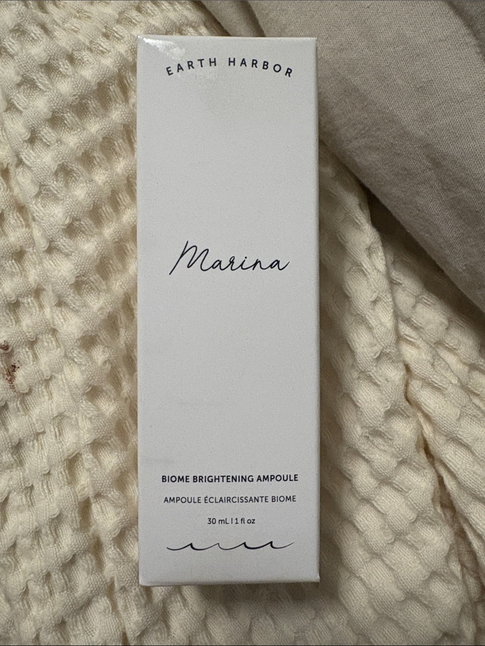 Earth Harbor Marina Biome Brightening Ampoule - White